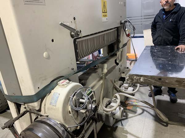 Traslado Guillotinas a Planta Libesa