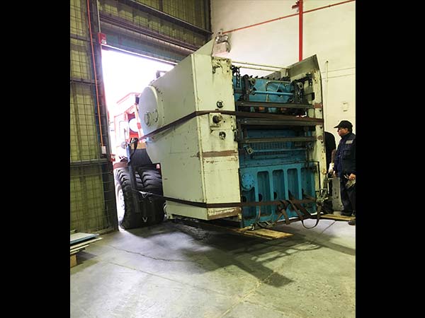 Traslado troqueladora Ibérica a planta Libesa